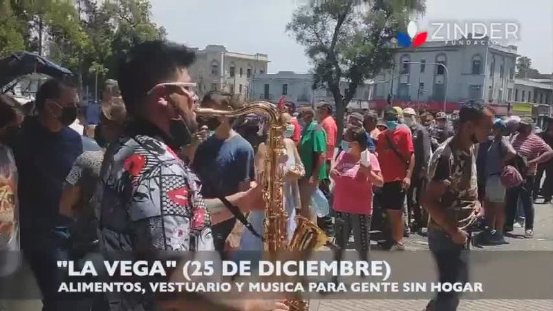 La Vega: alimentos, ropa y música para personas en situación de calle. ¡Gracias por su ayuda!