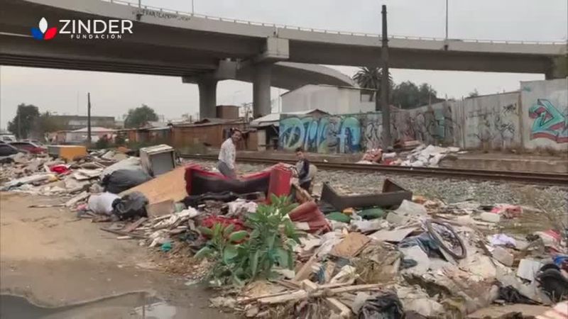 Visitamos un campamento en el camino a Melipilla.